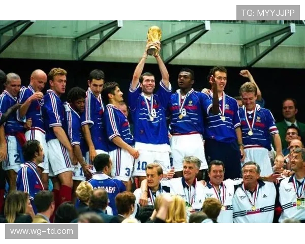 回顾1998年法国世界杯小组赛精彩比分全记录经典瞬间与冷门诞生