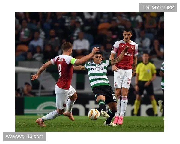 巴萨西甲后直飞英国两名B队后卫随队出征备战欧战